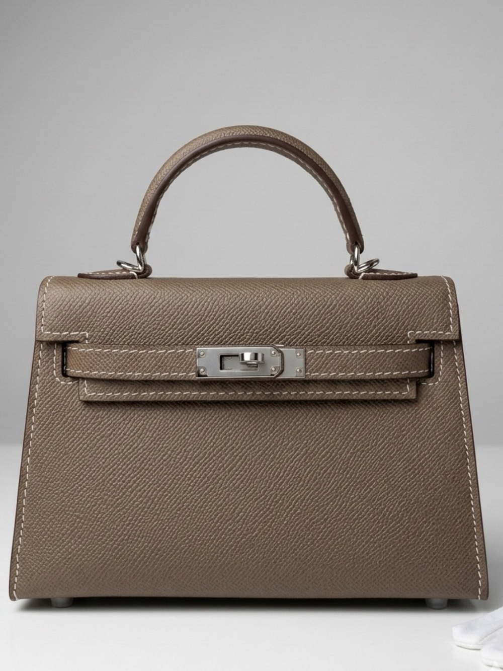 19CM Epsom Leather Top Handle Mini Bag - Elephant